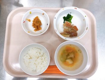 🌟 7月16日 – ぽたぽた園 & ぽたぽた園２ – 今日の給食メニュー 🌟